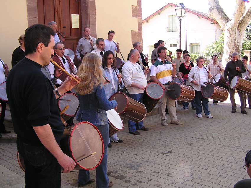 10e Festival Traditionnel au Pays du Galoubet