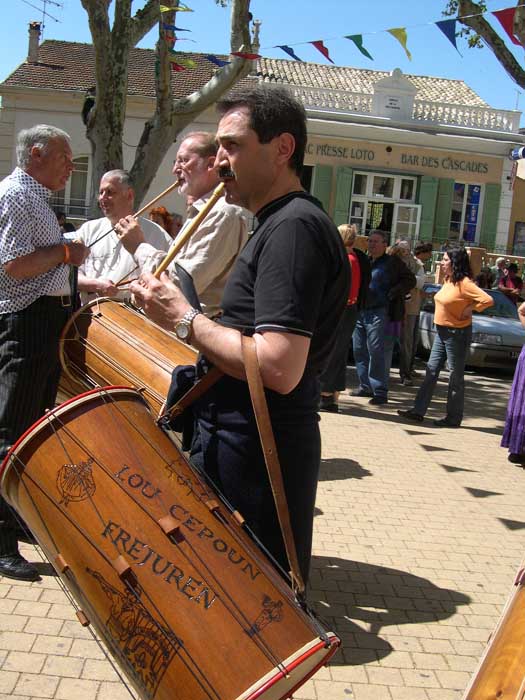 10e Festival Traditionnel au Pays du Galoubet