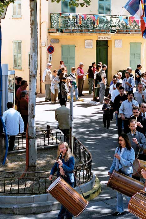 10e Festival Traditionnel au Pays du Galoubet