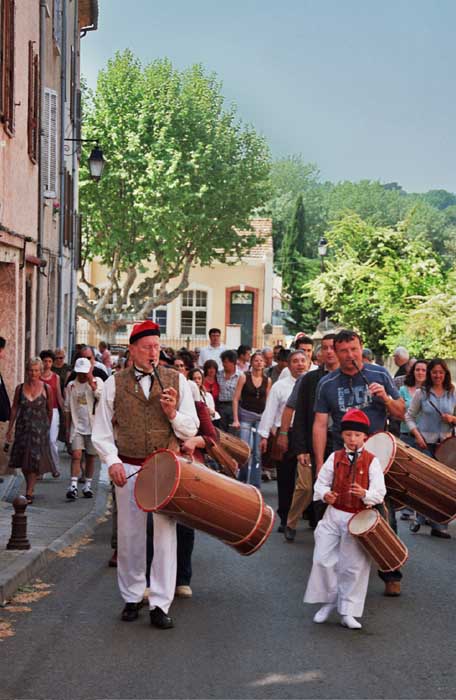 11e Festival Traditionnel au Pays du Galoubet