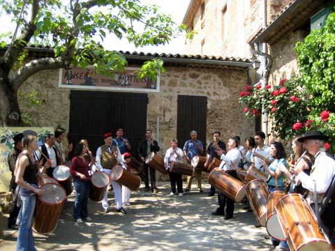 11e Festival Traditionnel au Pays du Galoubet