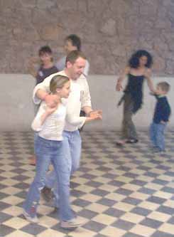 LES ATELIERS DE DANSES