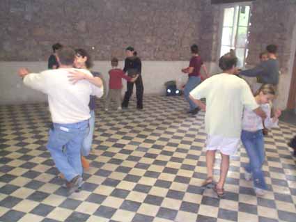 LES ATELIERS DE DANSES