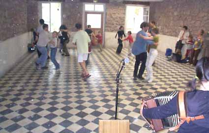 LES ATELIERS DE DANSES