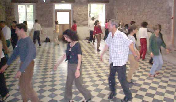LES ATELIERS DE DANSES