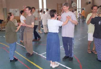 LES ATELIERS DE DANSES