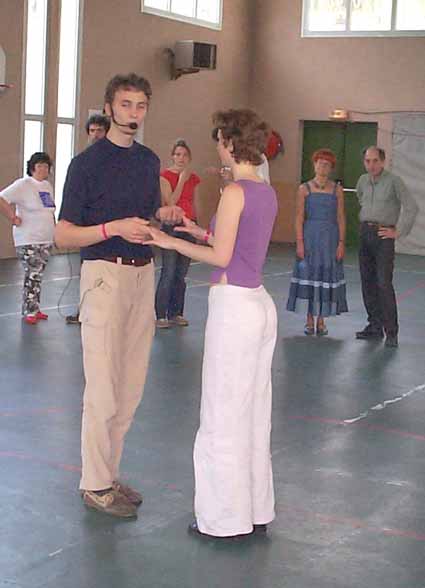 LES ATELIERS DE DANSES