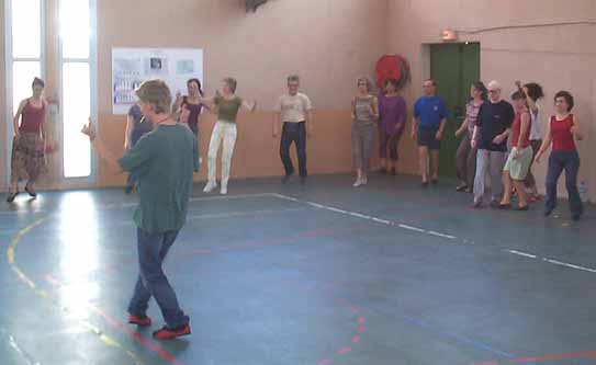 LES ATELIERS DE DANSES