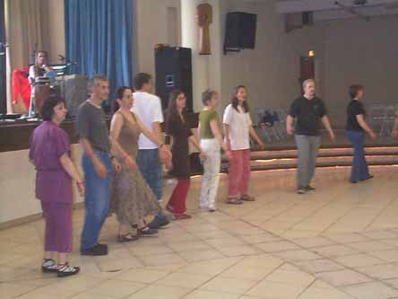 LES ATELIERS DE DANSES