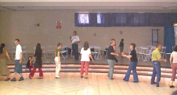 LES ATELIERS DE DANSES