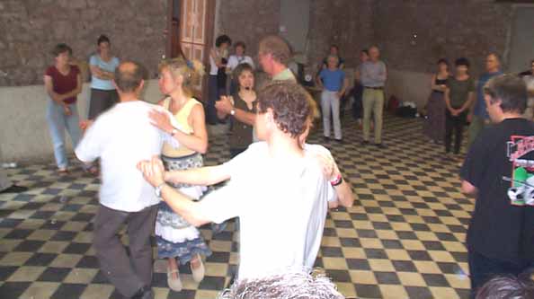 LES ATELIERS DE DANSES