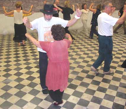 LES ATELIERS DE DANSES