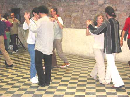 LES ATELIERS DE DANSES