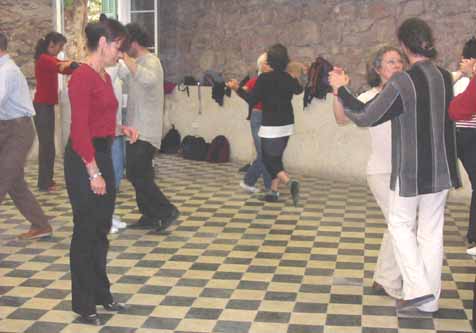 LES ATELIERS DE DANSES