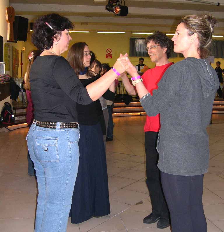 LES ATELIERS DE DANSES